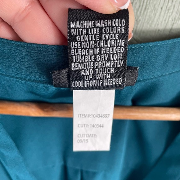 Torrid Teal Blouse - Picture 10 of 10